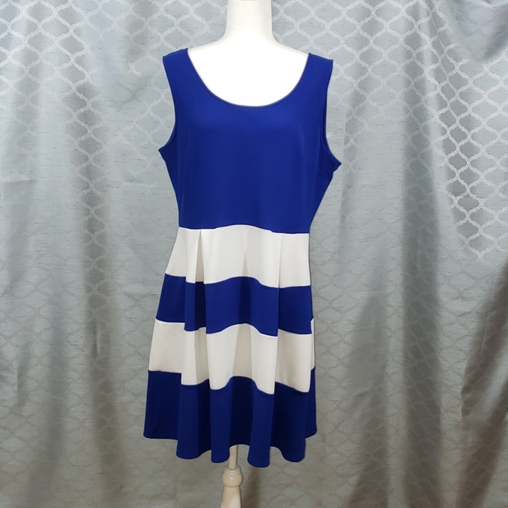 Soprano Textured Skater Dress